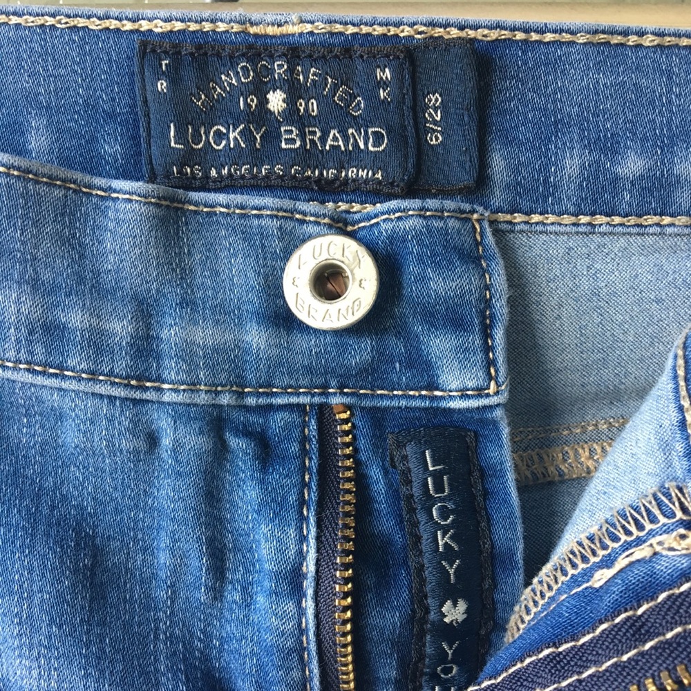 Lucky 🍀 brand jeans size 28